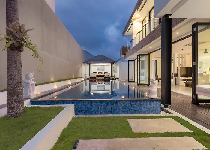 Damar By Nagisa Bali Villa *
